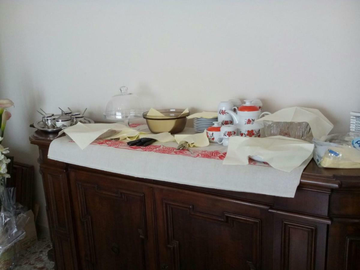 Casa Emanuela Bed and Breakfast Piazzola sul Brenta Exteriör bild